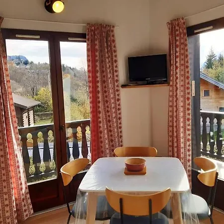 Eden Roc Grand Massif *